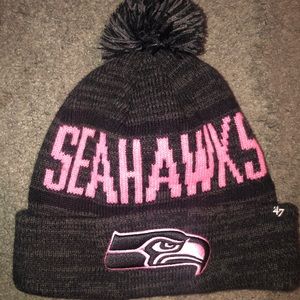 PRICE DROP❌ Seattle Seahawks puff ball beanie